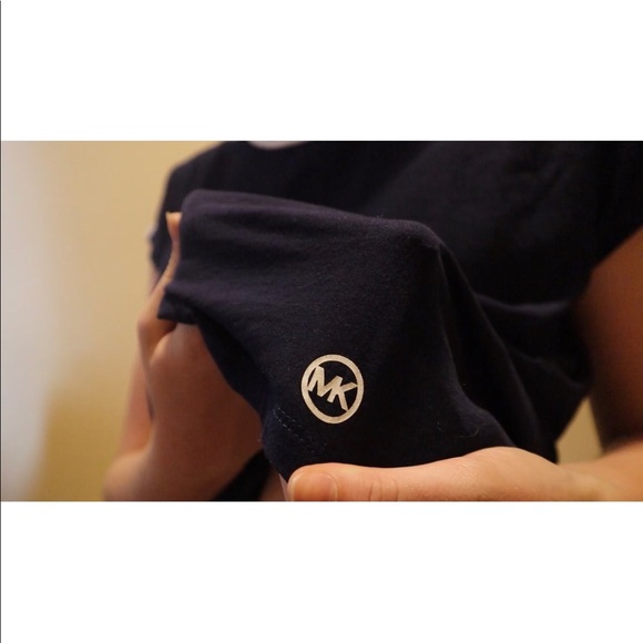 ✨mk t-shirt - Picture 4 of 5